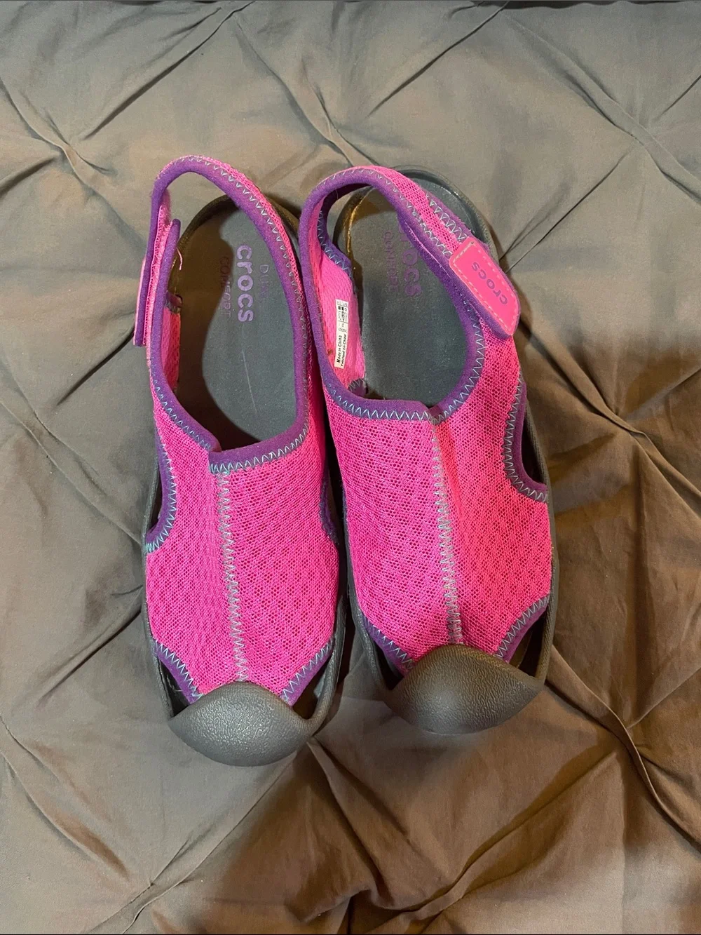 CROCS swiftwater sandals water shoes